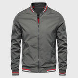 Aki | KLASIKALINE BOMBER